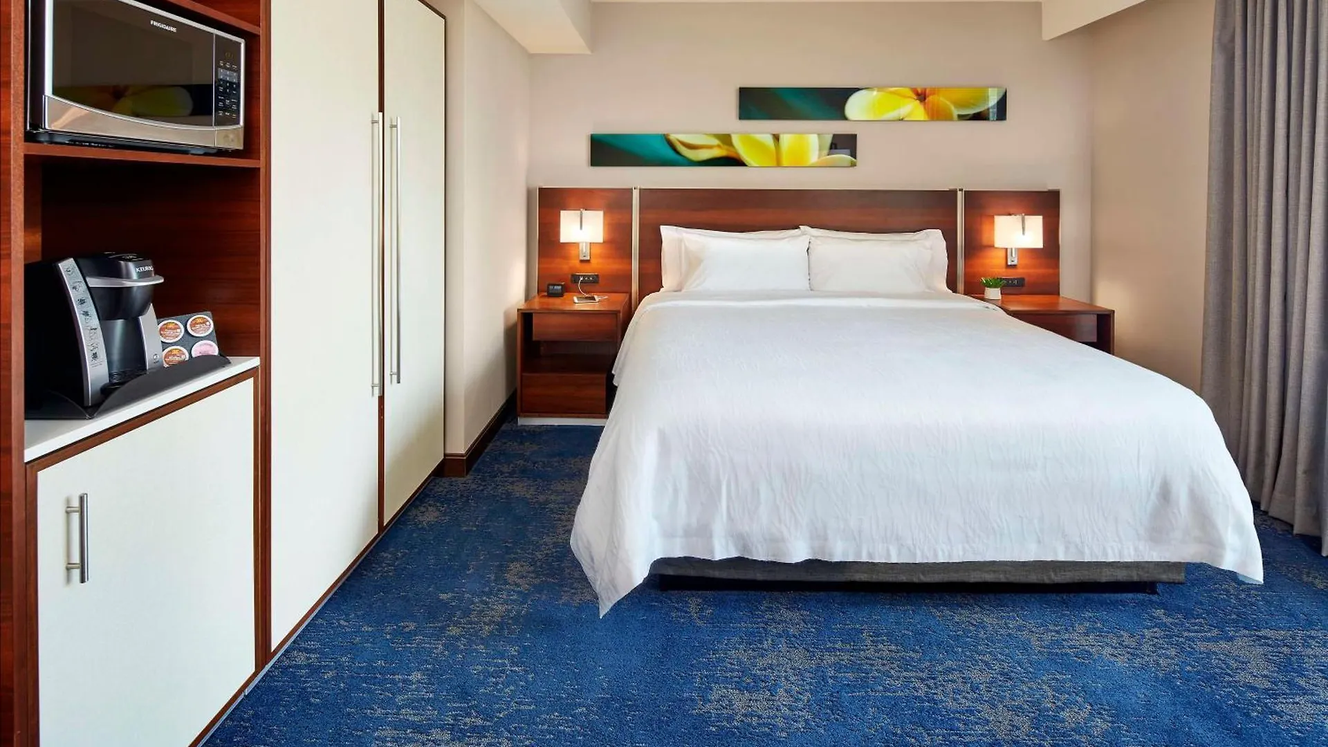 Hotel Hilton Garden Inn Waikiki Beach Honolulu
